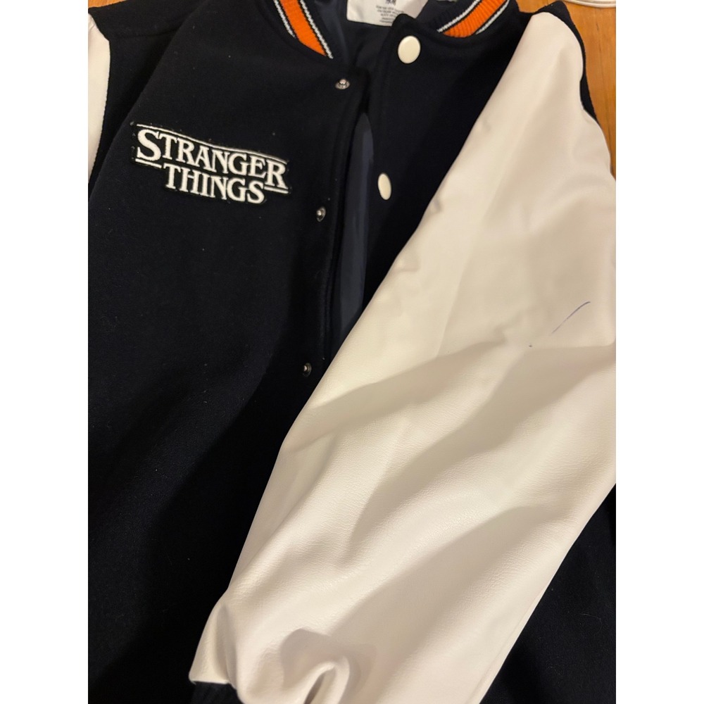 HM Stranger Things Hawkins High Varsity Jacket Navy Blue White Orange Large H - Picture 4 of 8